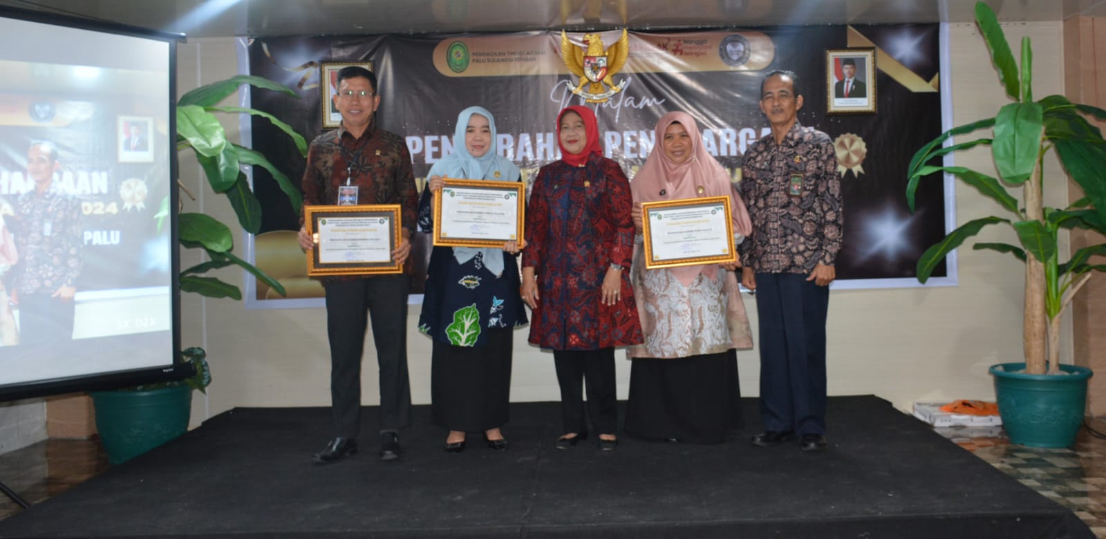 20250205 penghargaan1